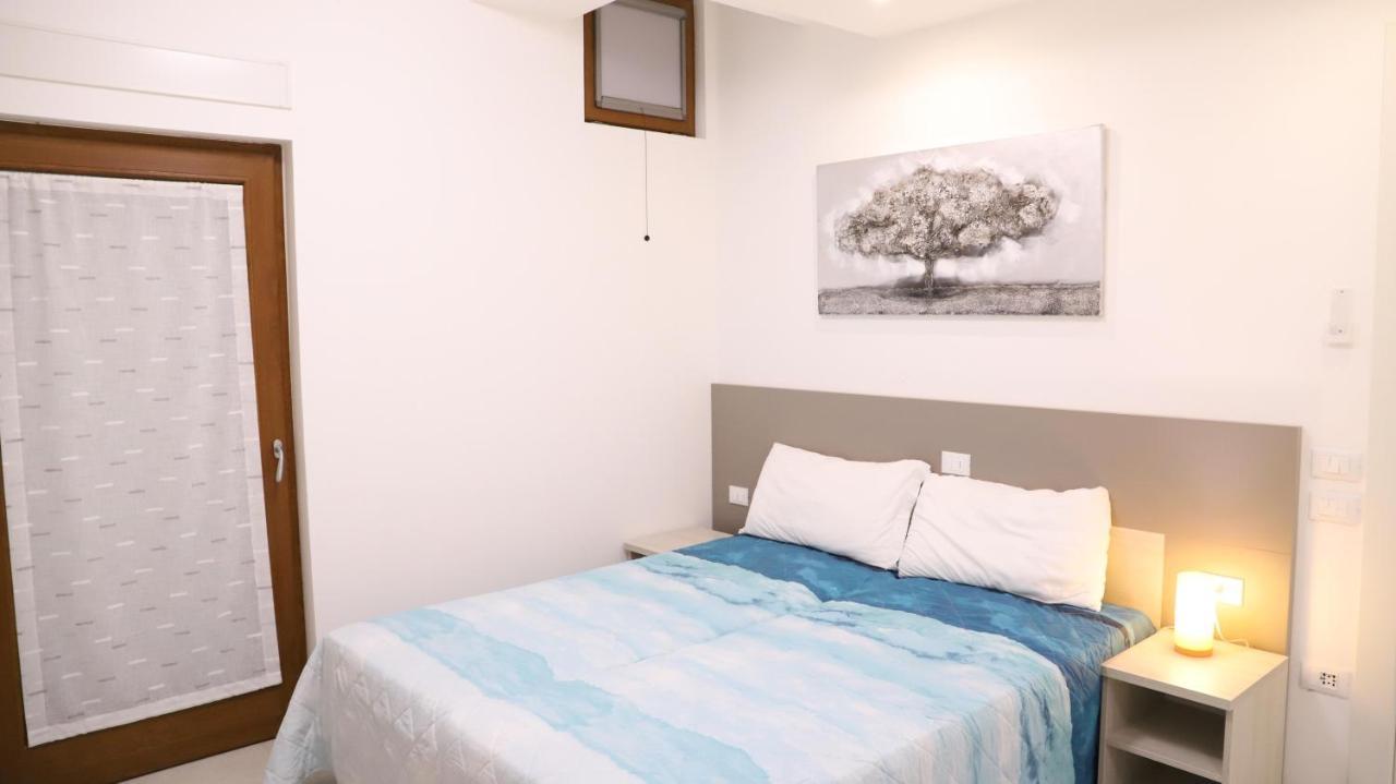 Condominio Diana Est- Gemini ビビオーネ エクステリア 写真